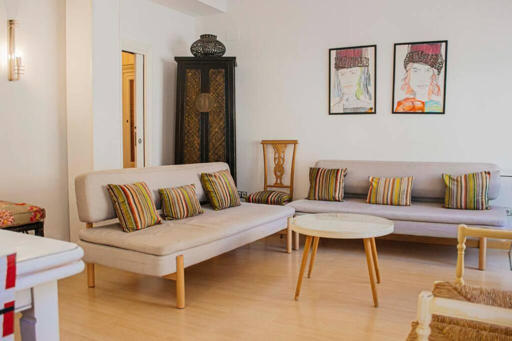 Casa Alma Apartment ซาราโกซา ภายนอก รูปภาพ