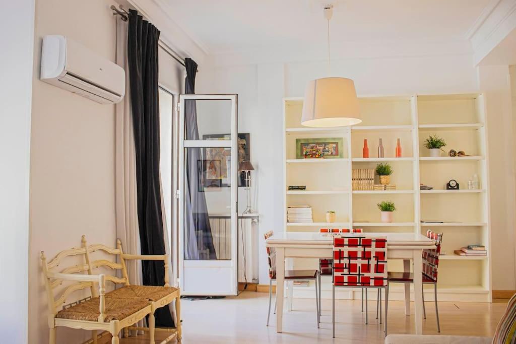 Casa Alma Apartment ซาราโกซา ภายนอก รูปภาพ